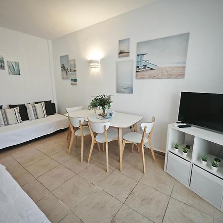 El Estudio De La Playa Benalbeach Vistas Al Mar Benalmadena Ngoại thất bức ảnh