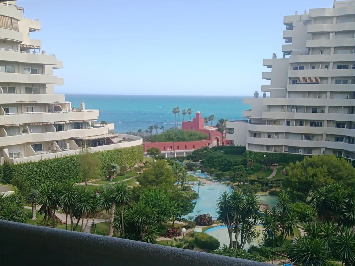 El Estudio De La Playa Benalbeach Vistas Al Mar Benalmadena Phòng bức ảnh