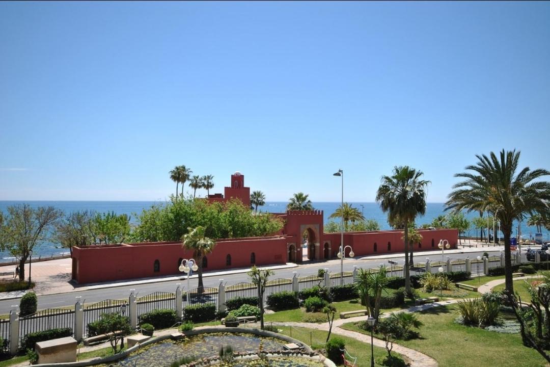 El Estudio De La Playa Benalbeach Vistas Al Mar Benalmadena Ngoại thất bức ảnh